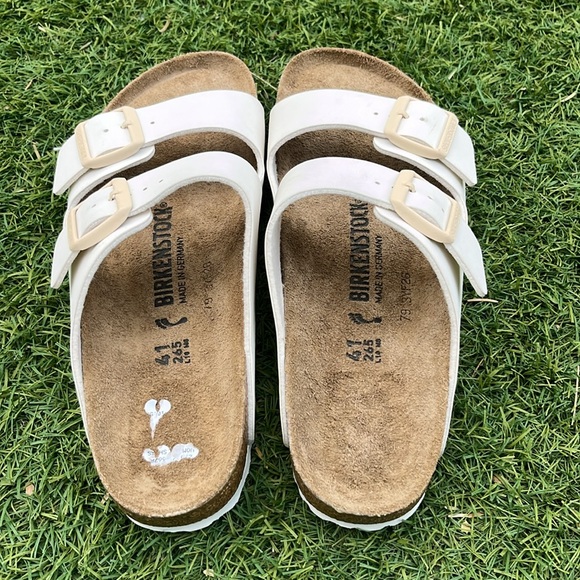Birkenstock Off-White Sandals - Picture 5 of 8